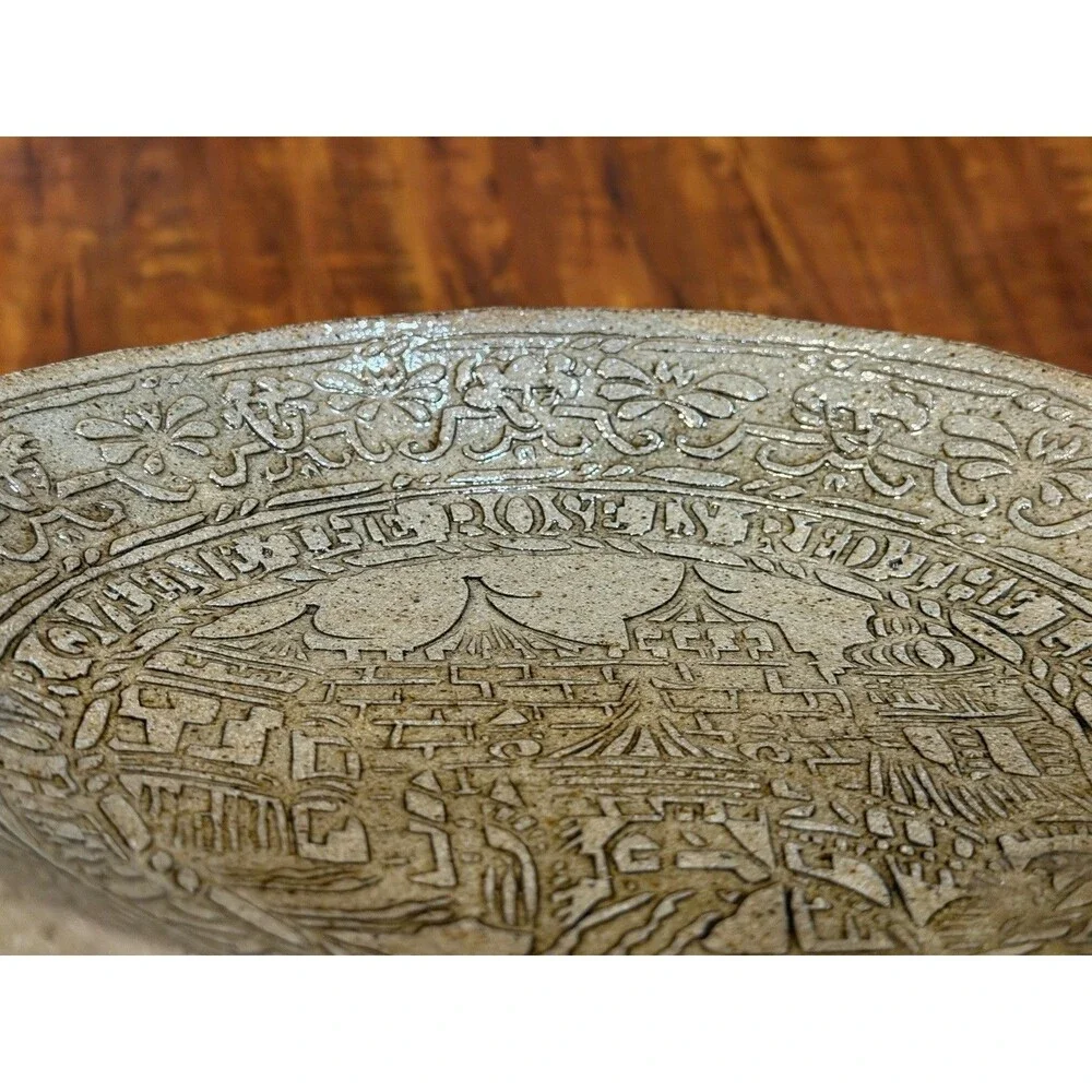 Vintage 92 Signed Ceramic 11” Pottery Bowl Queen Elizabeth I Commemorative Plate